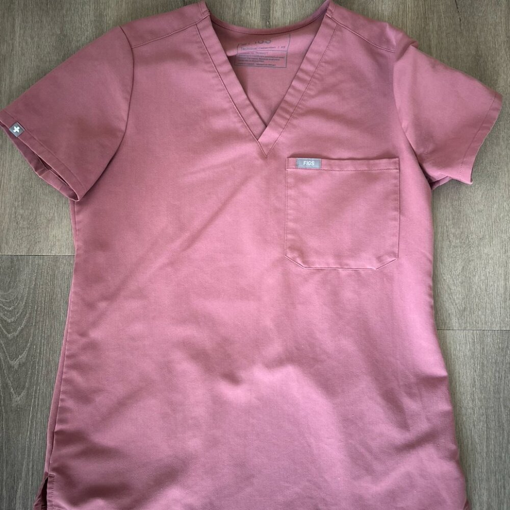 Light Pink Figs || Breast Cancer Awareness Month